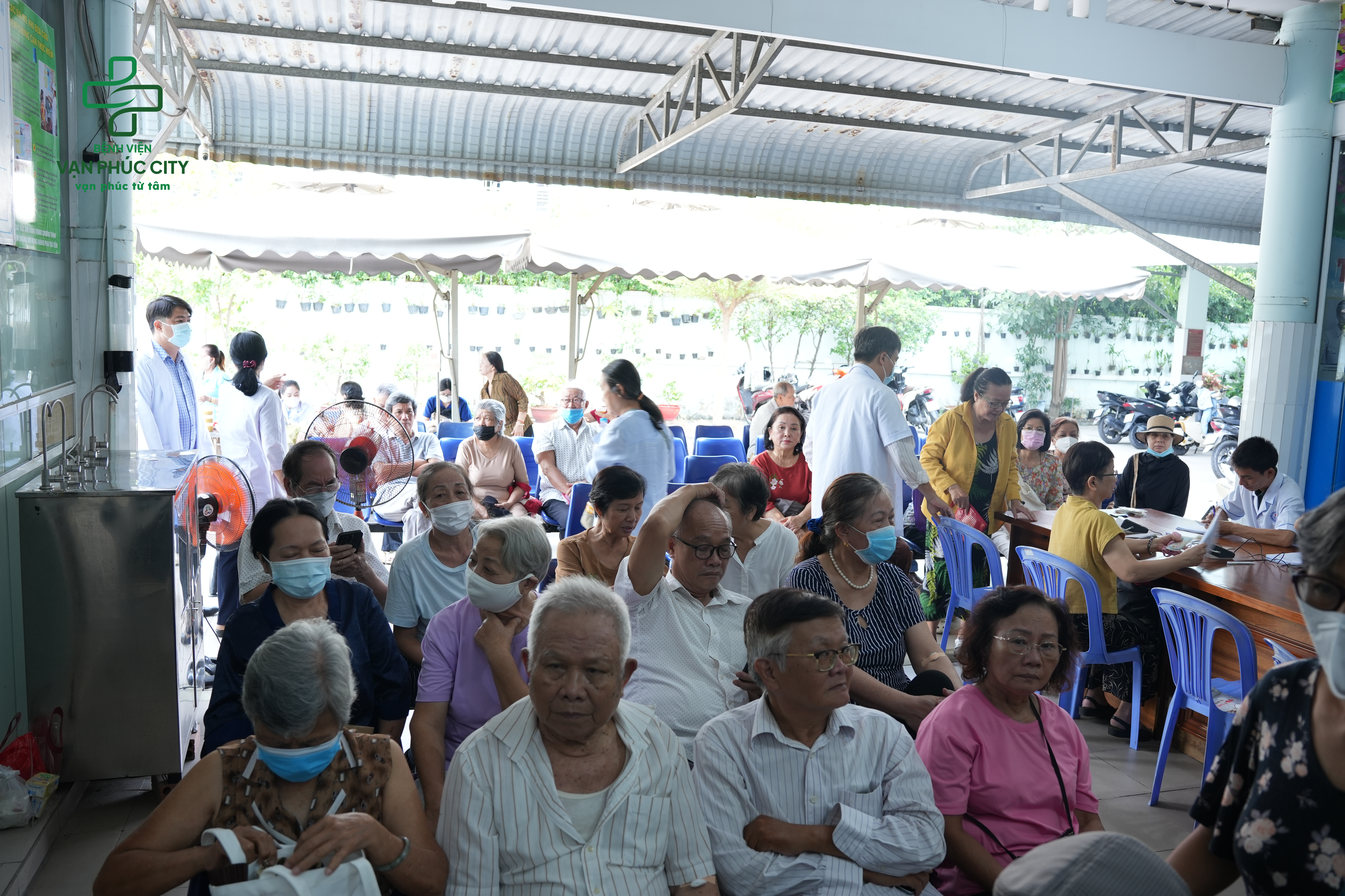 BỆNH VIỆN VẠN PHÚC CITY PHỐI HỢP CÙNG TRẠM Y TẾ PHƯỜNG HIỆP BÌNH TRIỂN KHAI HOẠT ĐỘNG KHÁM SỨC KHỎE TRÊN ĐỊA BÀN